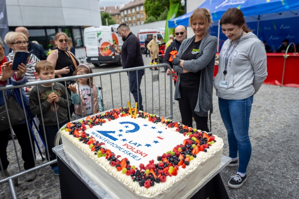 Tort z okazji 20-lecia Pomorza Zachodniego w UE