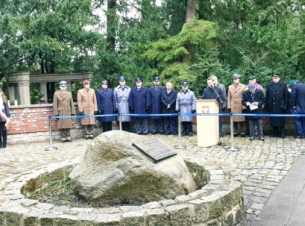 Apel Sybiraków na Cmentarzu Centralnym w Szczecinie 